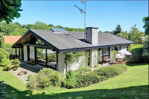 Billede af renoveret parcelhus i Birkerød