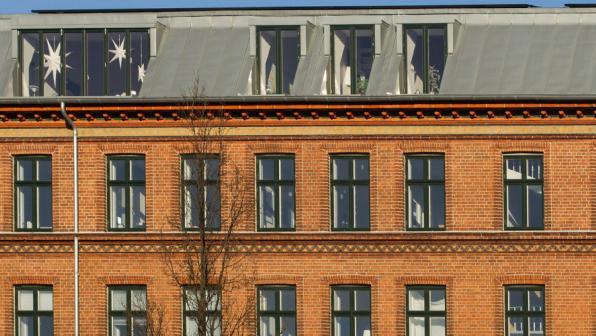 Case, Nye vinduer, isolering og ventilation med varmegenvinding, København